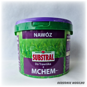 Nawóz do trawnika z mchem Substral